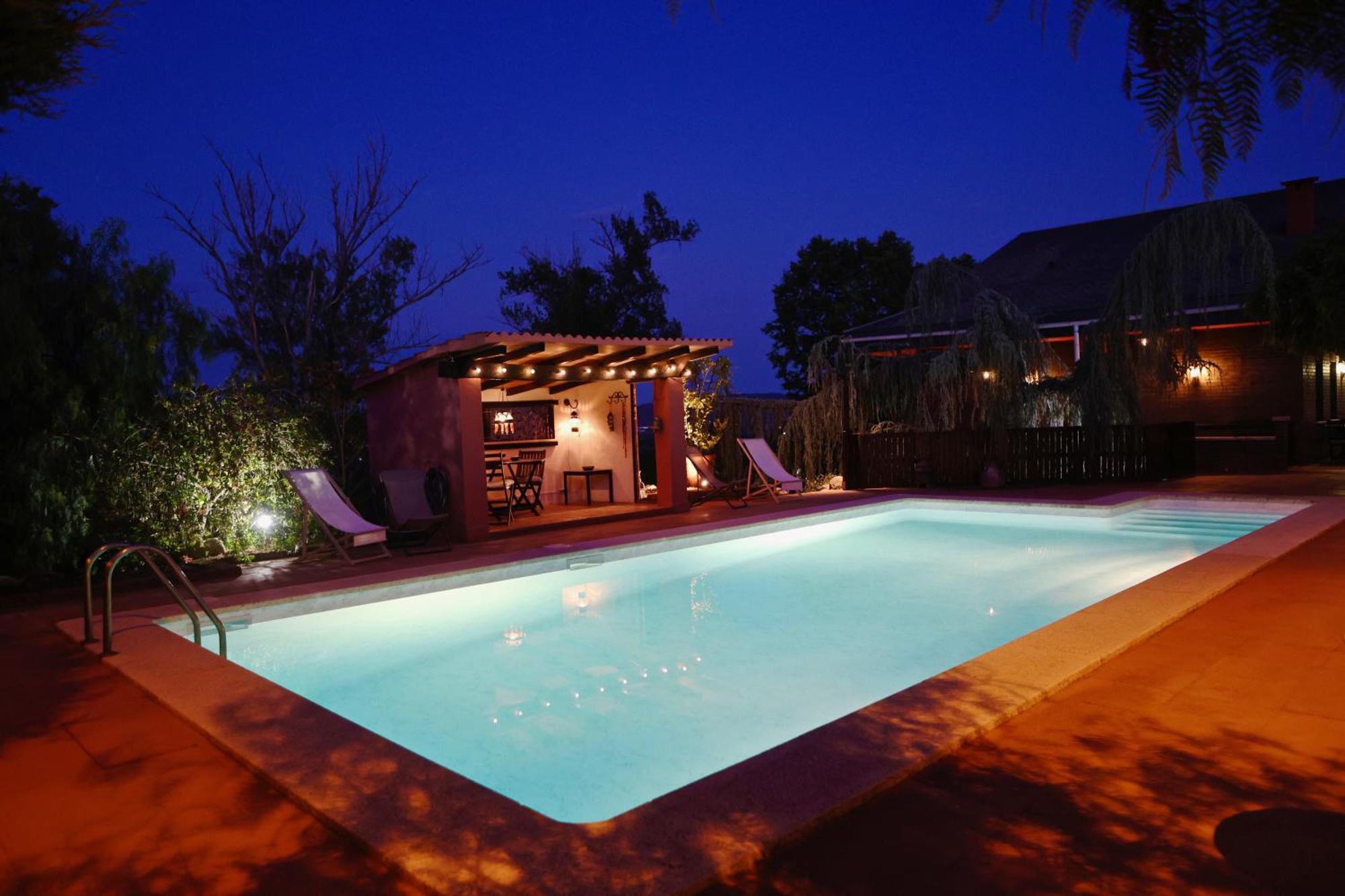 El Cedre Blau Vivienda Con Piscina En Granollers Villa Exterior photo