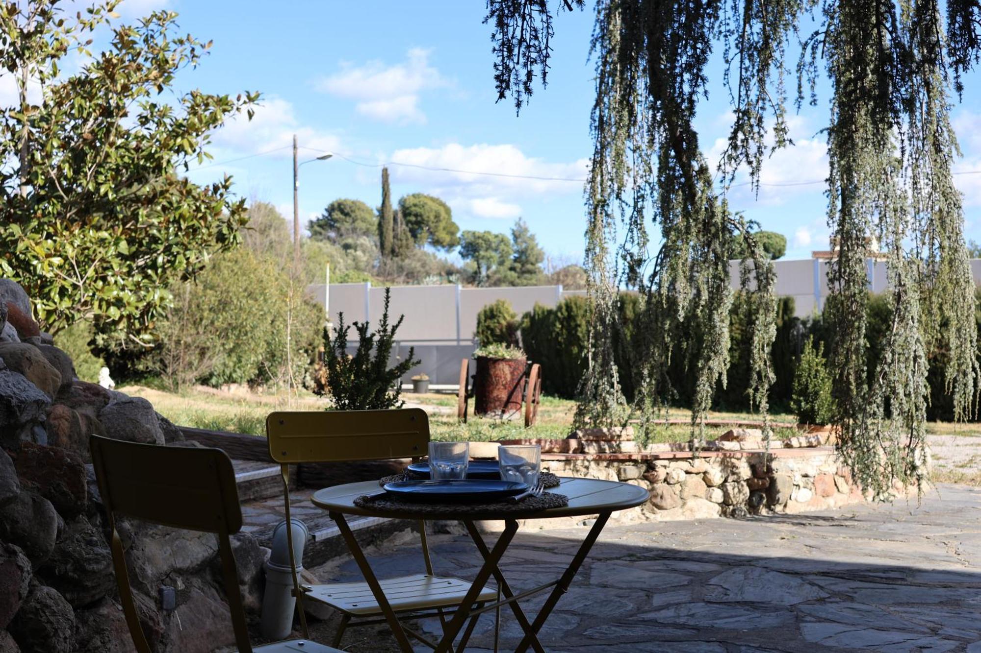 El Cedre Blau Vivienda Con Piscina En Granollers Villa Exterior photo