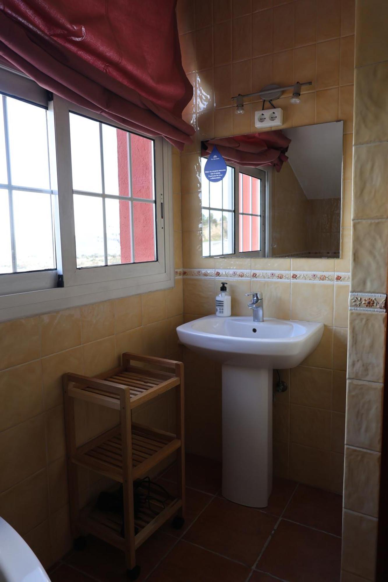 El Cedre Blau Vivienda Con Piscina En Granollers Villa Exterior photo